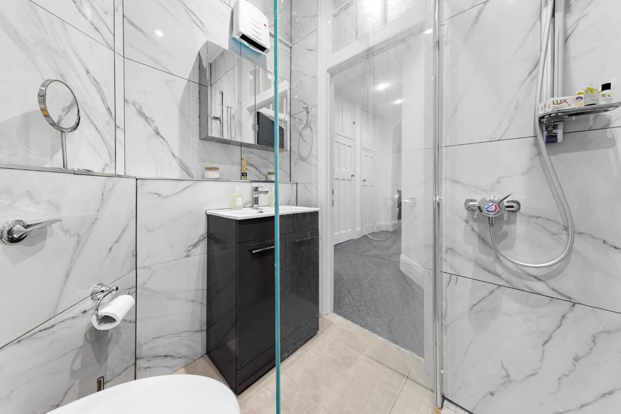 Apartment Luxury Serviced In Central *