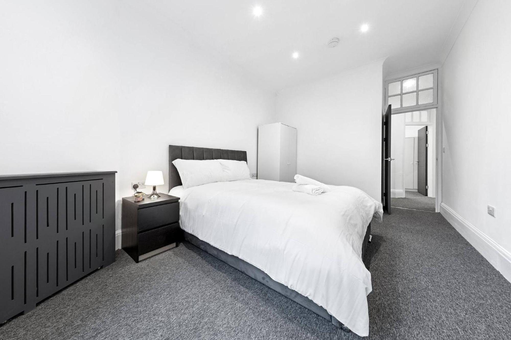 Luxury Serviced In Central Appartamento *